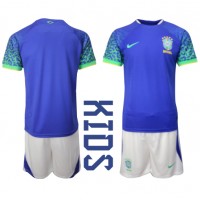 Camisa de Futebol Brasil Equipamento Secundário Infantil Mundo 2022 Manga Curta (+ Calças curtas)